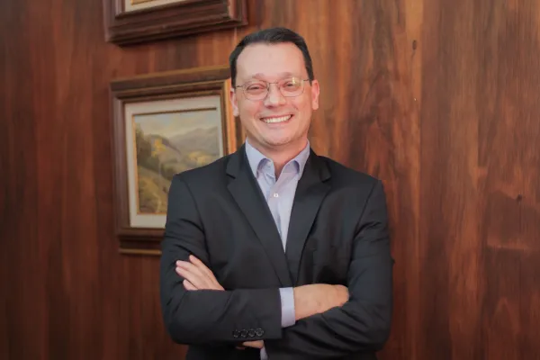 El Hno. Cledes Antonio Casagrande, FSC, actual Rector de la Universidad La Salle en Canoas Brasil, ha sido nombrado Provincial del Distrito La Salle Brasil-Chile por el Hno. Armin Luistro, Superior General del Instituto de los Hermanos de las Escuelas Cristianas. 
