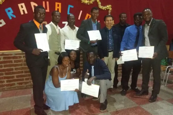 Entrega de certificados de este Curso de Español para Haitianos